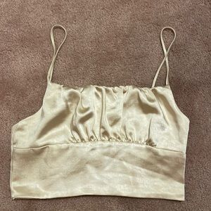 ✨2/$25 Zara Crop Top